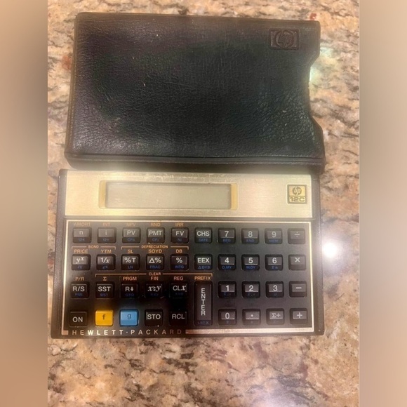 Hewlett Packard HP-12C financial calculator w/ HP soft case - Picture 3 of 5